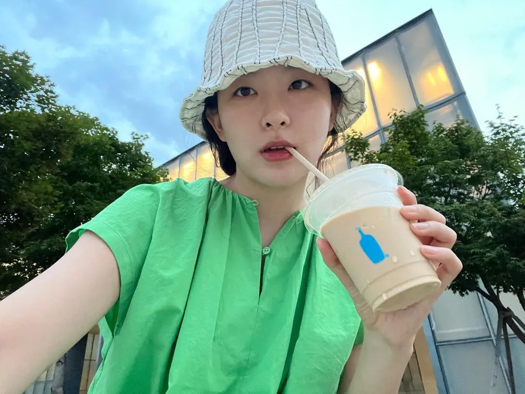 instagram.com/@hi_sseulgi