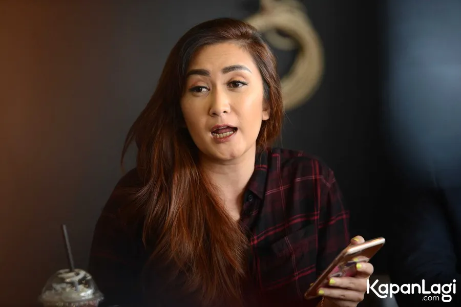 Khawatir putrinya diincar oleh pedofil, Nafa Urbach lapor polisi. ©KapanLagi.com/Bayu Herdianto