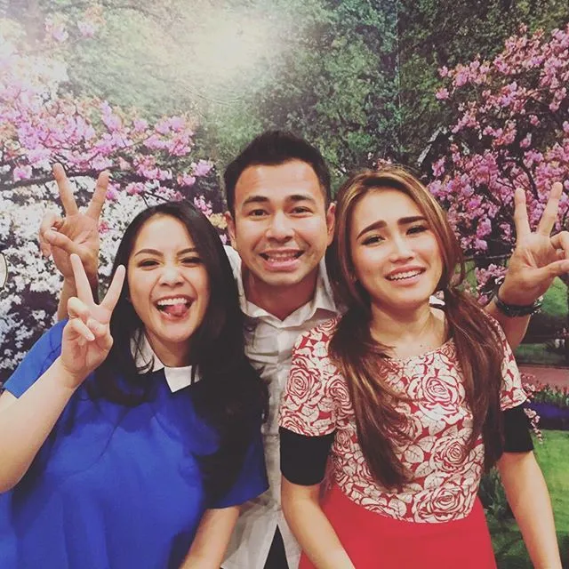 Di masa lalu, Nagita dan Ayu Ting Ting terlihat cukup akrab. ©instagram.com/raffinagita1717