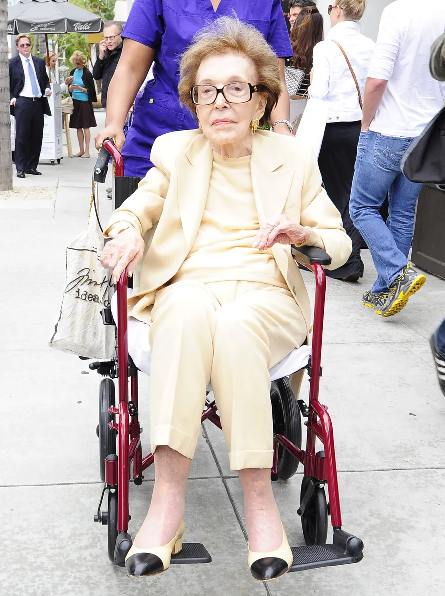 Nancy Reagan wafat di usia 94 tahun/©Fameflynet
