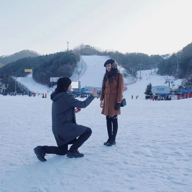 Kevin saat melamar Vicy (credit: instagram.com/vicymelanie) diambil 26/1/2019 pukul 19.00