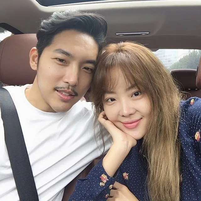 Narsha mengenalkan calon suami gantengnya. ©Instagram/narsha81