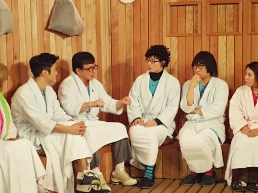 Jackie Chan menjadi bintang tamu 'Happy Together' dengan Siwon dan Narsha @allkpop.com