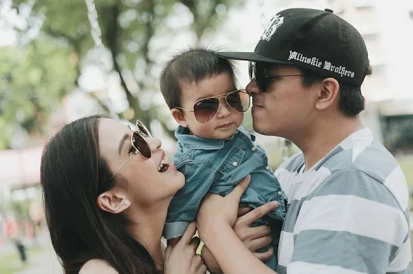 Dengan kehadiran Baby Nastusha, kehidupan Glenn dan Chelsea semakin berwarna. /©instagram.com/chelseaoliviaa