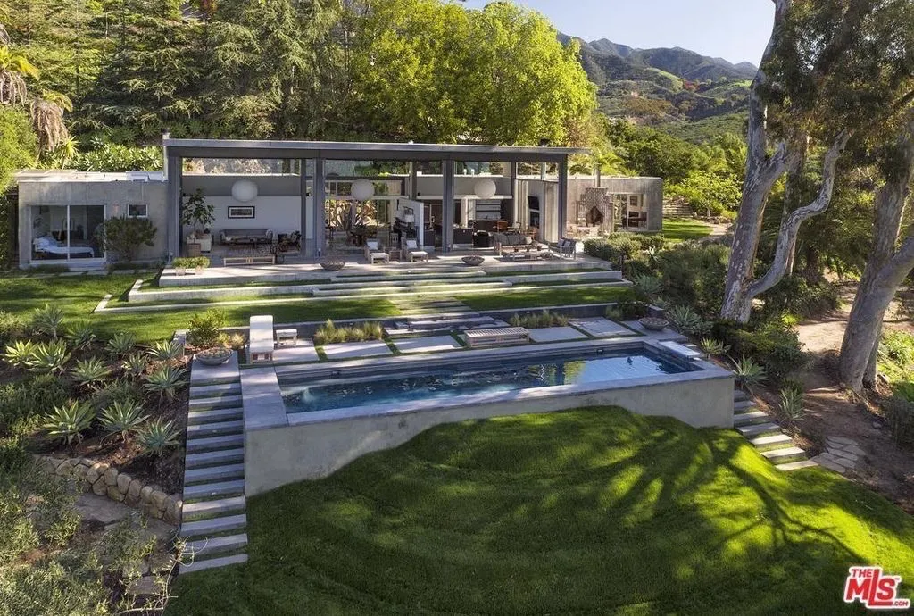 Rumah baru Natalie Portman sangat asri © TMZ