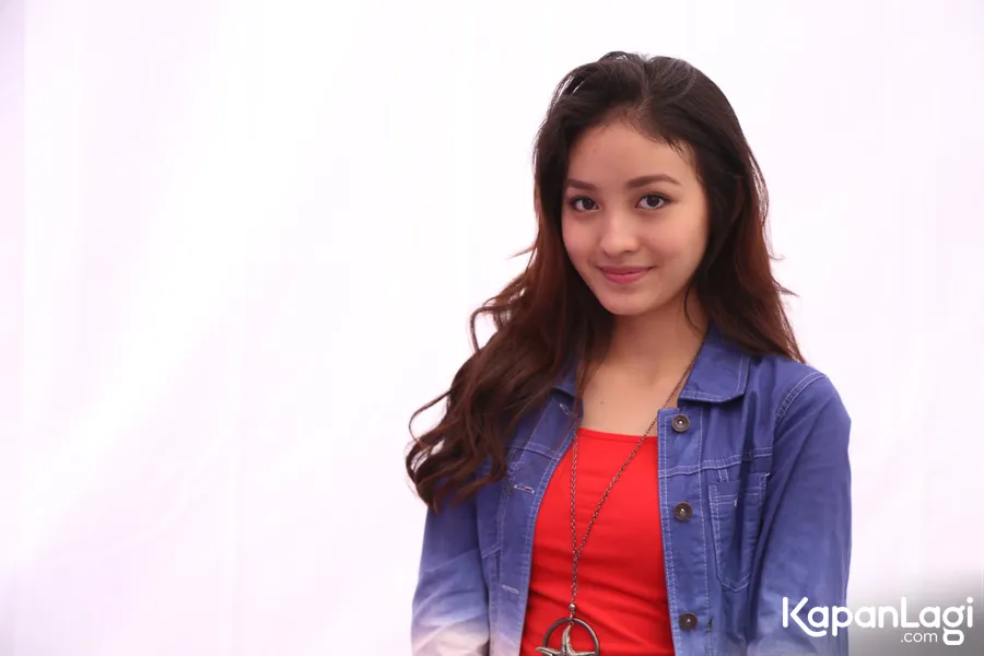 Natasha Wilona tak menyukai baju berenda. ©KapanLagi.com/Agus Apriyanto