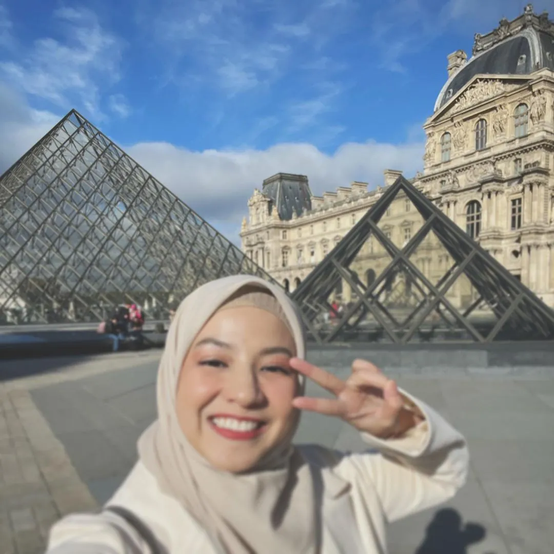 Cantik Semua