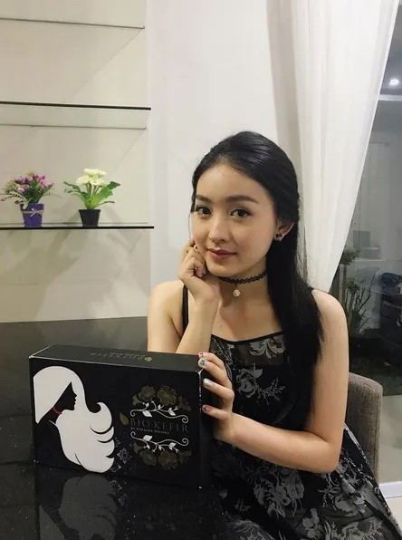 Selain berakting, Wilo juga lebarkan sayapnya di dunia bisnis. /©instagram.com/natashawilona12