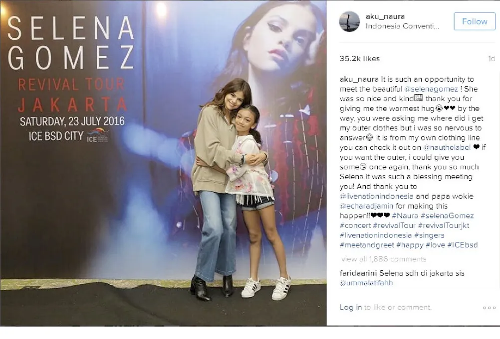 Penyanyi Cilik Naura Memberikan Kado Berupa Kebaya (c) instagram.com/aku_naura