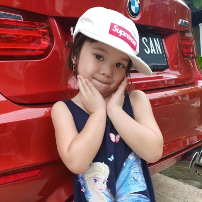 Gempi foto narsis (2) (Credit: instagram.com/gisel_la)