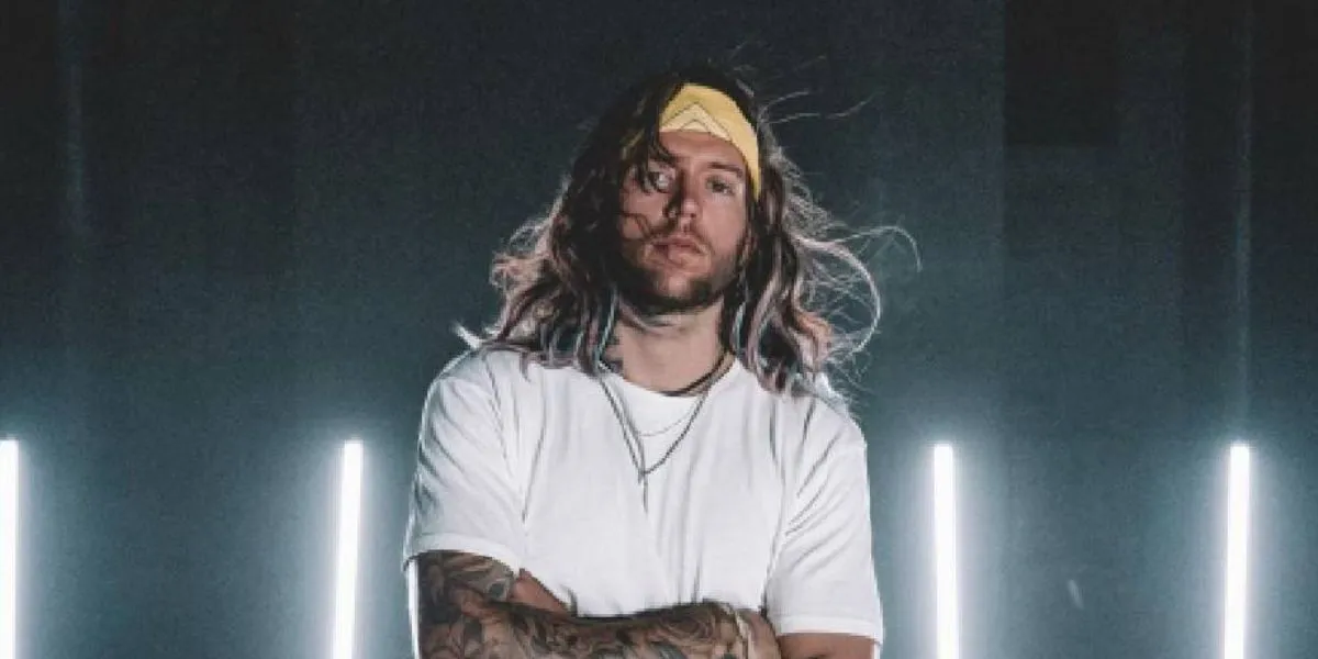 NEFFEX - GET OUT MY WAY