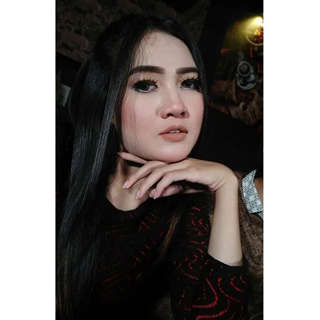 (c)Instagram/nellakharisma