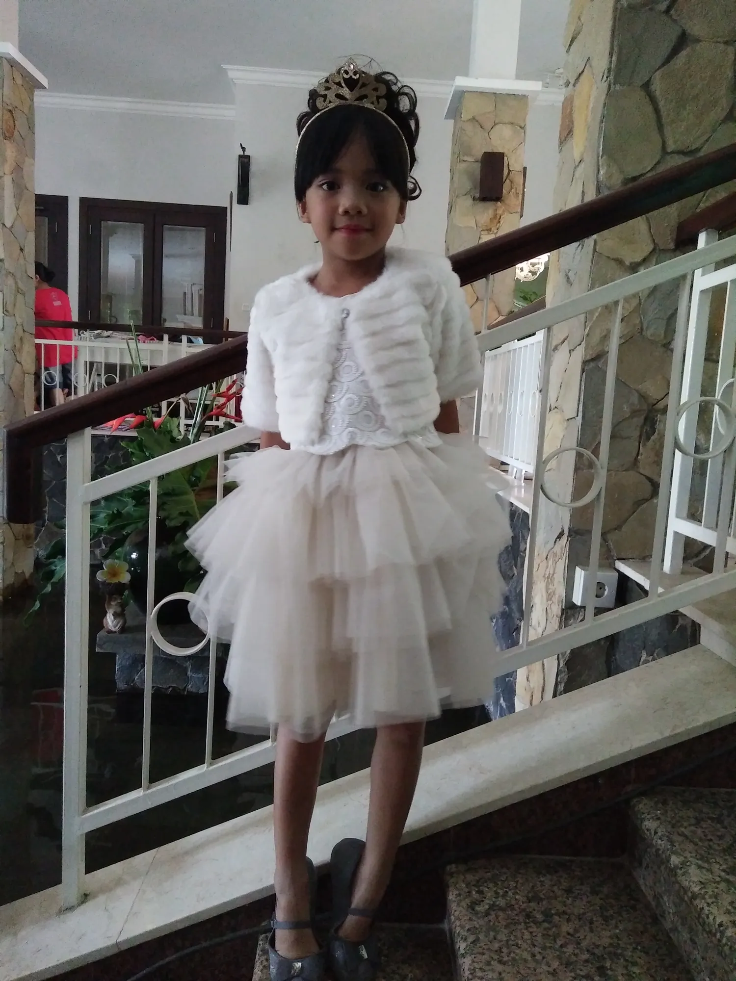 Setelah Naura, kini Nola Be3 siap dukung penuh karir musik anak ketiganya, Neona © KapanLagi.com/Nuzulur Rakhmah