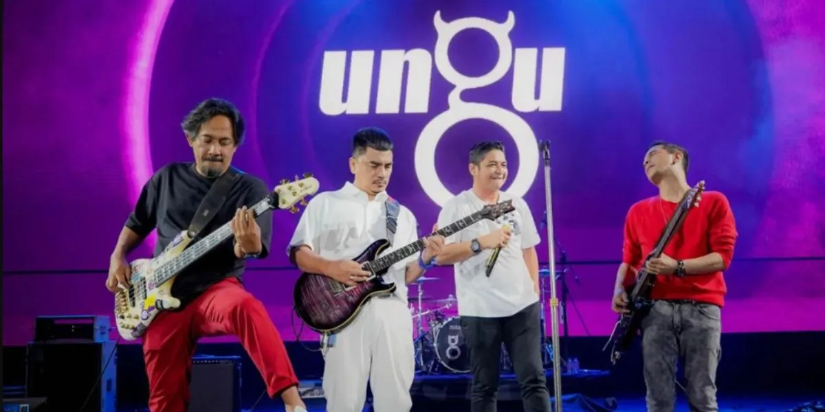 Ungu feat. Gia Sabila - Rindu Berat