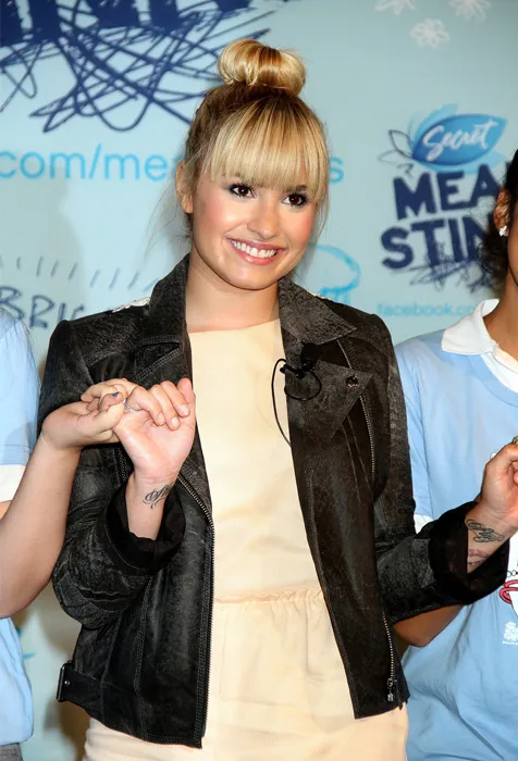 Demi Lovato @ thatsoceleb.com
