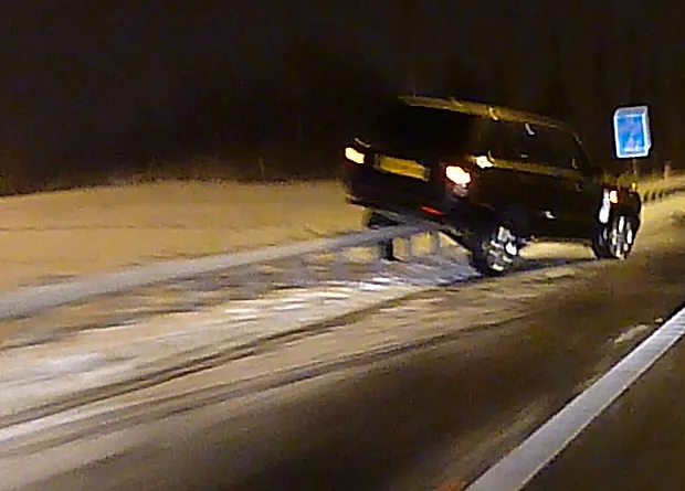 Mobil Niall Horan @ thesun.co.uk