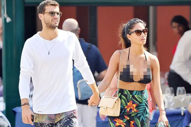 Nicole Scherzinger dan Grigor Dimitrov jalan-jalan di Italia © Mirror.co.uk