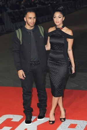 Lewis dan Nicole @ showbizspy.com