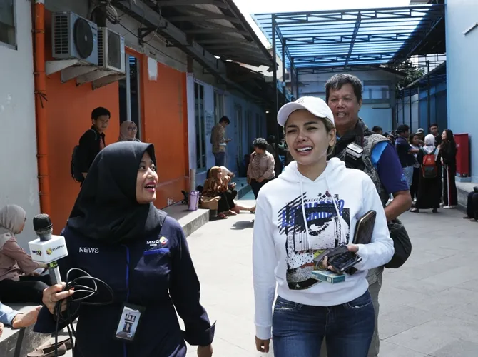 Nikita mendukung kebijakan yang dicanangkan oleh Polres Metro Jakarta Selatan. © KapanLagi.com/Agus Apriyanto