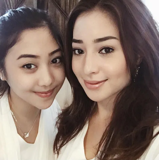 Nikita dan Winona Willy bak adu kecantikan © Instagram.com/nikitawillyofficial94