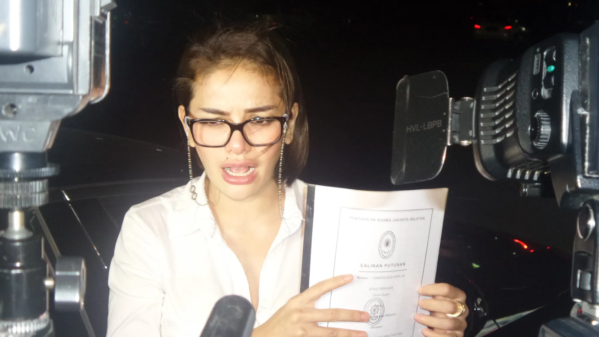 Merasa terus diganggu, Nikita Mirzani berencana untuk melaporkan mantan suaminya © KapanLagi.com/Adi Abbas Aditya