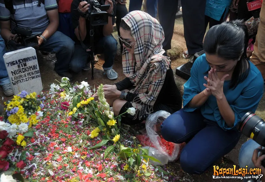 Nikita Mirzani teringat kenangan dengan Olga Syahputra. ©KapanLagi.com®/Bayu Herdianto