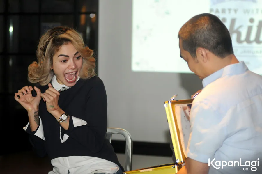 Nikita bilang vidoenya dapat komen positif © KapanLagi.com®/Bayu Herdianto