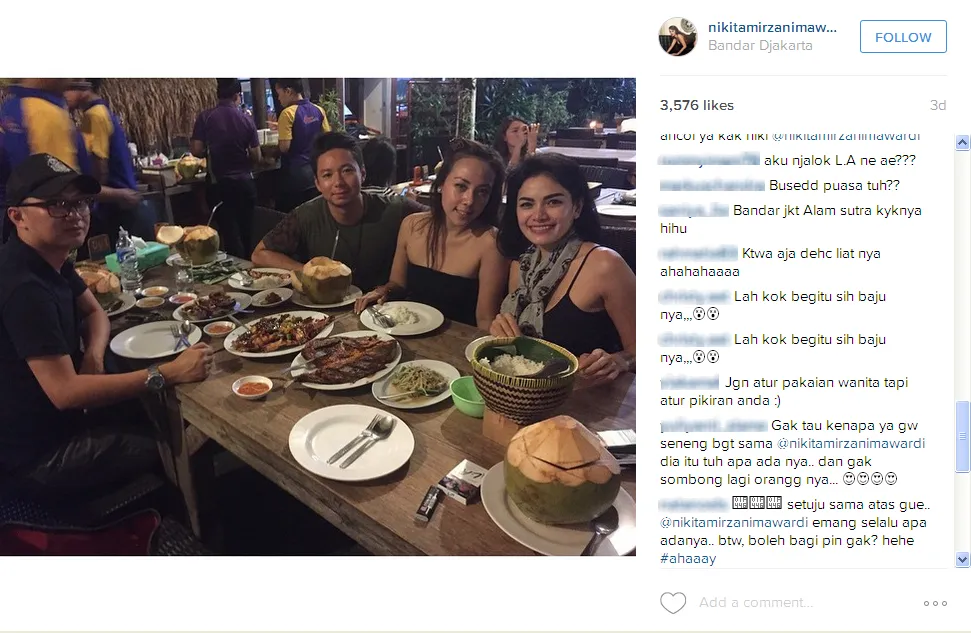 Niki buka puasa bareng teman-temannya / © Instagram