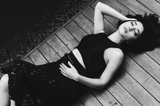 Nikita Willy seksi dengan posenya yang menggoda © Instagram.com/nikitawillyofficial94
