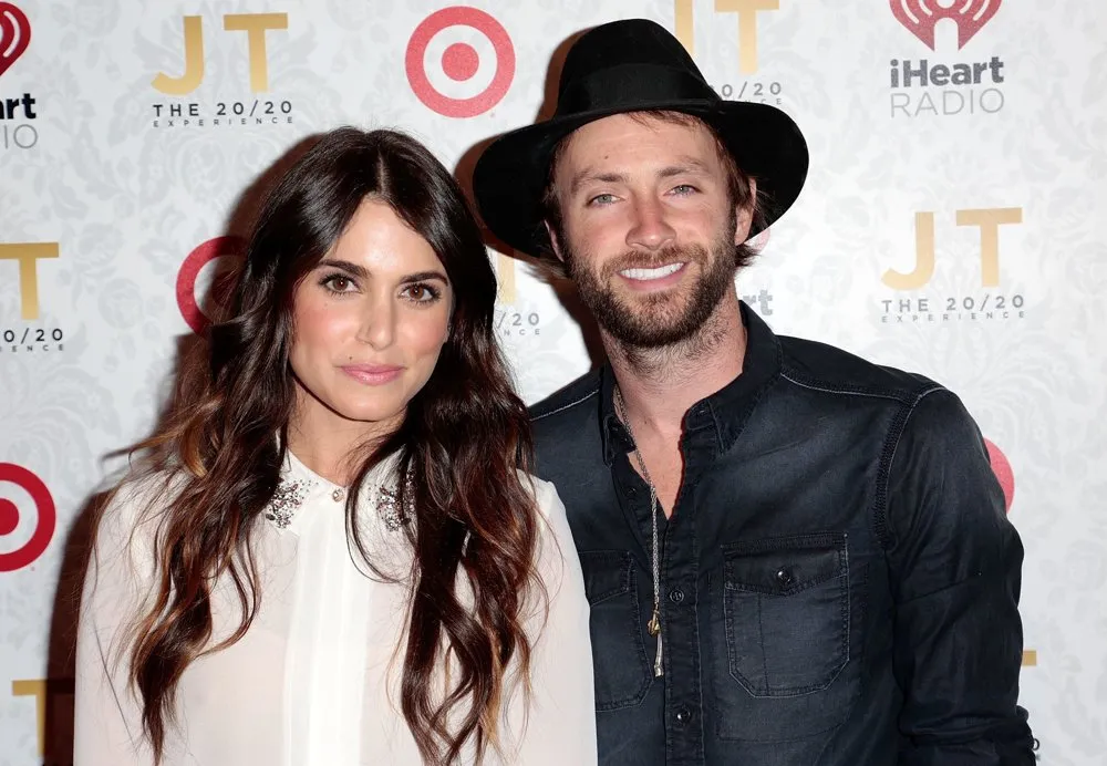 Nikki Reed @ aceshowbiz.com