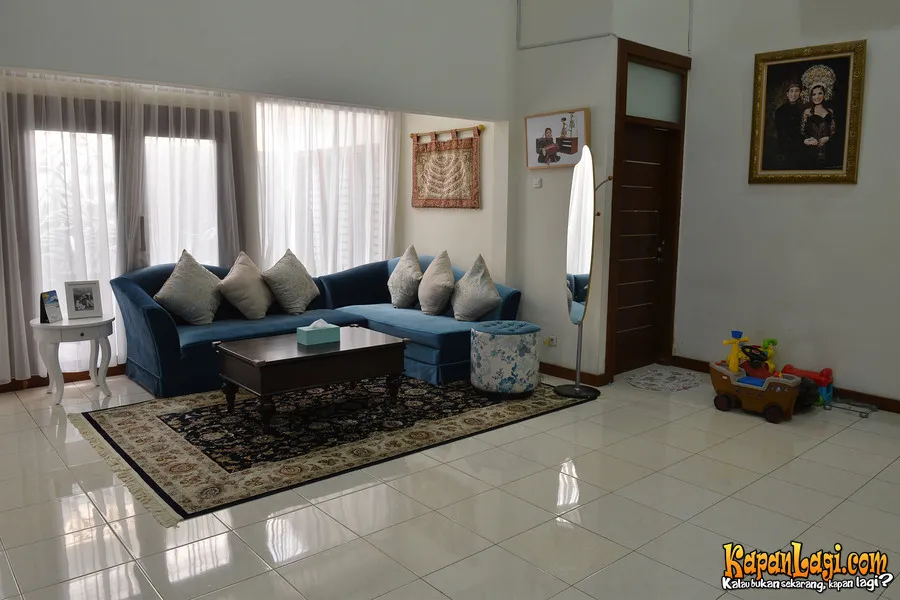 Ruang tengah yang disinari matahari. KapanLagi.com/MuhammadAkrom