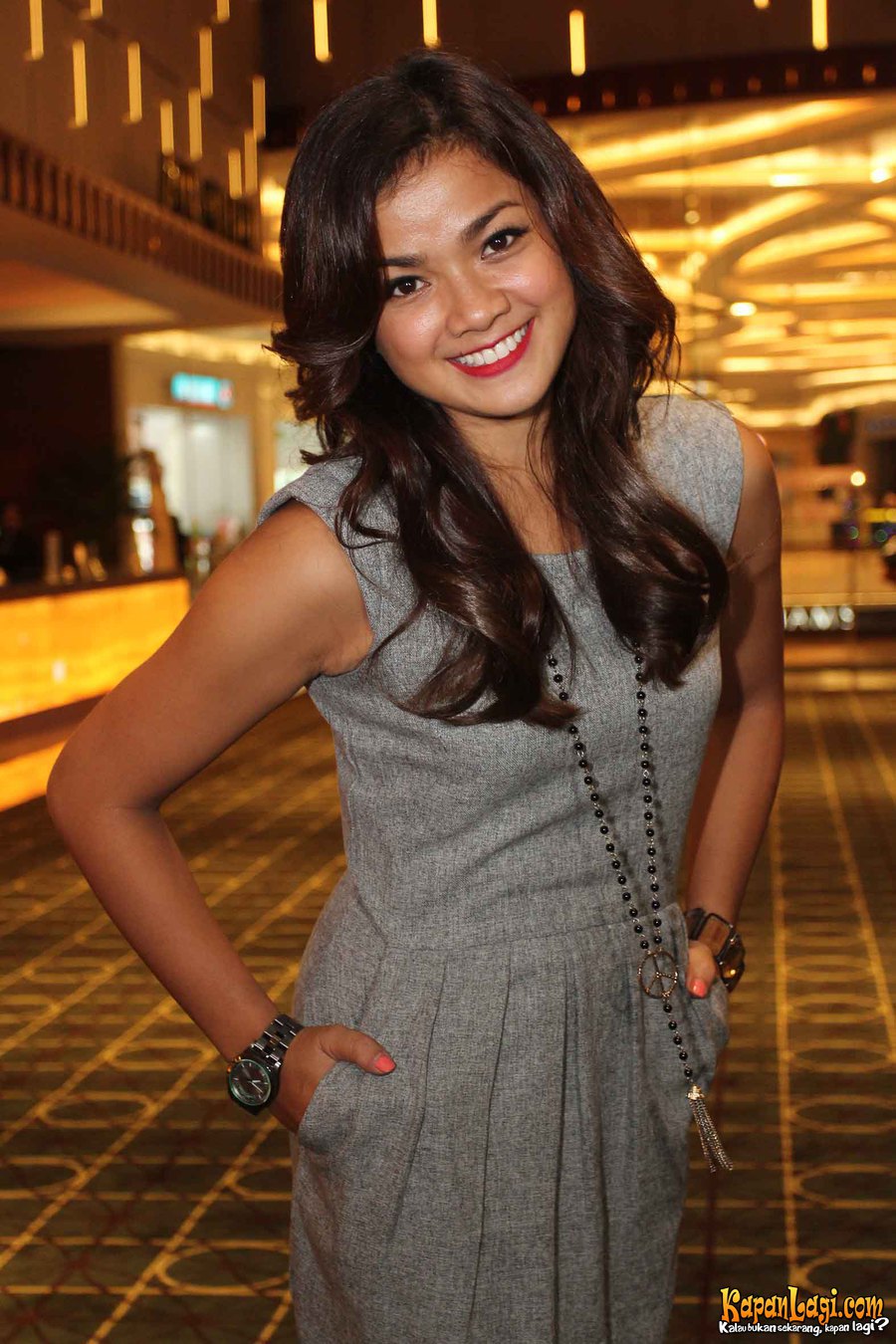 Main Film Action Nirina Zubir Belajar Beladiri KapanLagicom