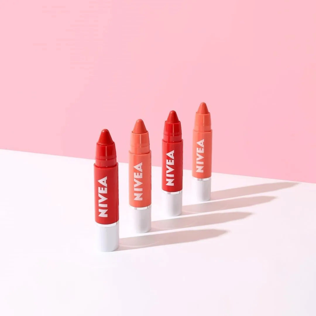 (c) Instagram/NIVEA_ID