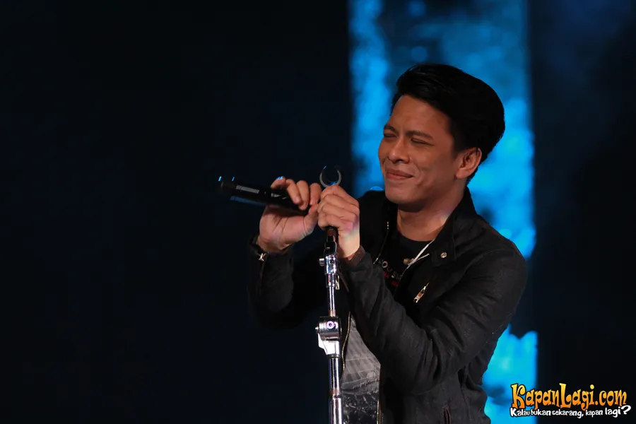 Ayah Sophia ternyata mirip dengan Ariel NOAH. @KapanLagi.com®