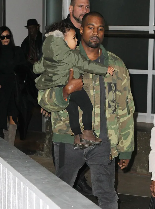 North dan Kanye tampil kompak @ dailymail.co.uk