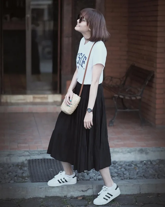 Penampilan baru Rina Nose (credit: instagram.com/rinanose1/indrakula_03)