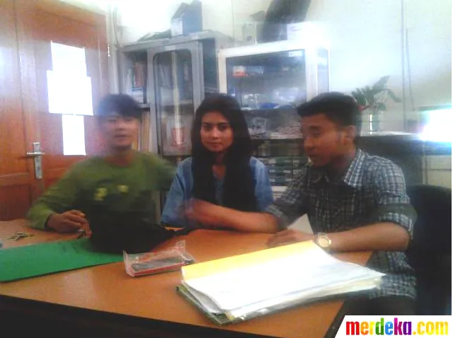 Novi Amalia dan pengacaranya di RSKO