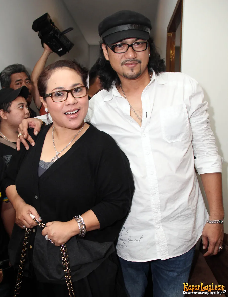 Nunung Srimulat sempat mengalami pendarahan akibat miom yang tumbuh di rahimnya.