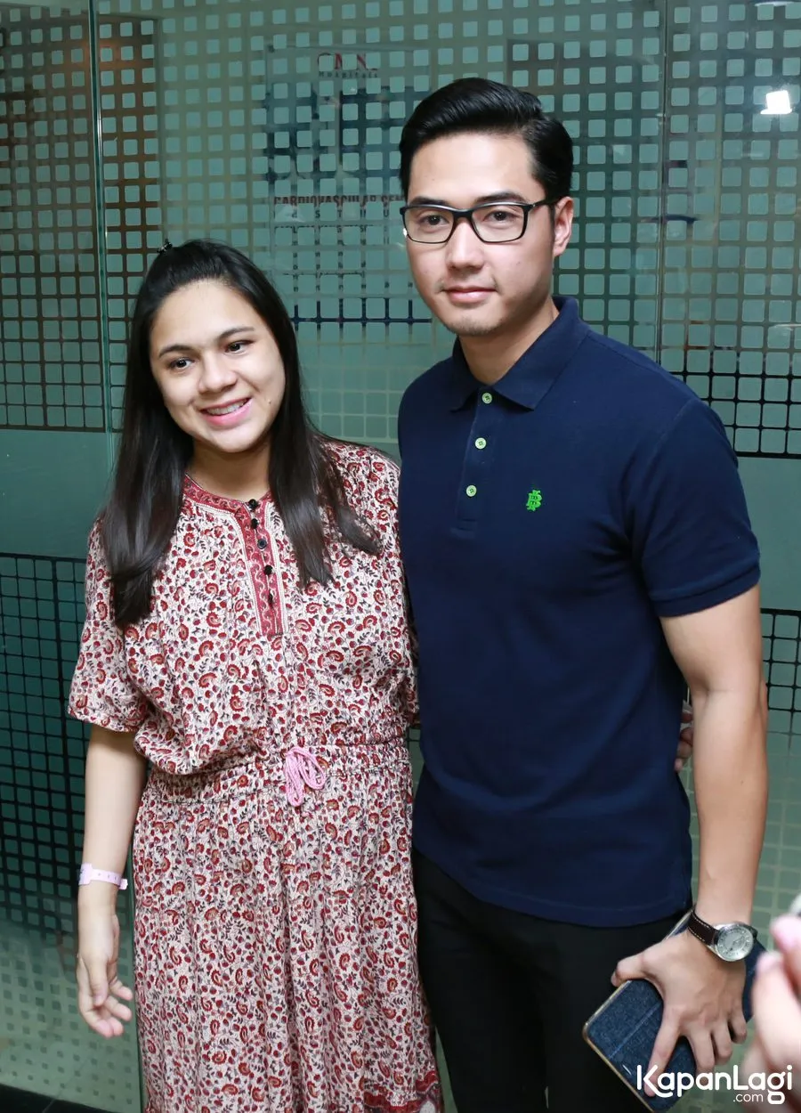 Nycta Gina dan Rizky Kinos resi jadi ibu dan ayah © KapanLagi.com®/Agus Apriyanto