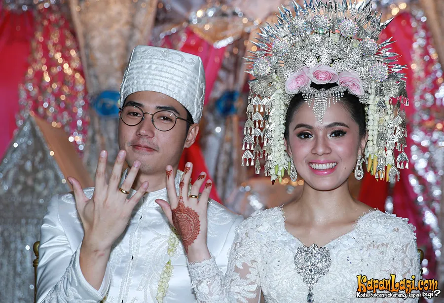 Sempat menyebut ingin punya 13 anak, Nycta Gina ternyata hanya bercanda. ©KapanLagi.com®/Pool