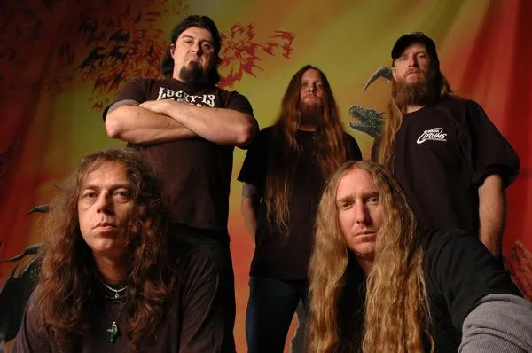 Obituary, veteran death metal asal Florida, Amerika @thecenterofthemetal.com