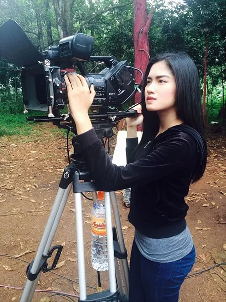 Ochi di lokasi syuting 7 Manusia Harimau © instagram.com/ochi24