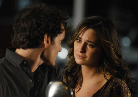 Odd bersama pacarnya, diperankan Addison Timlin @foto: Film ODD THOMAS