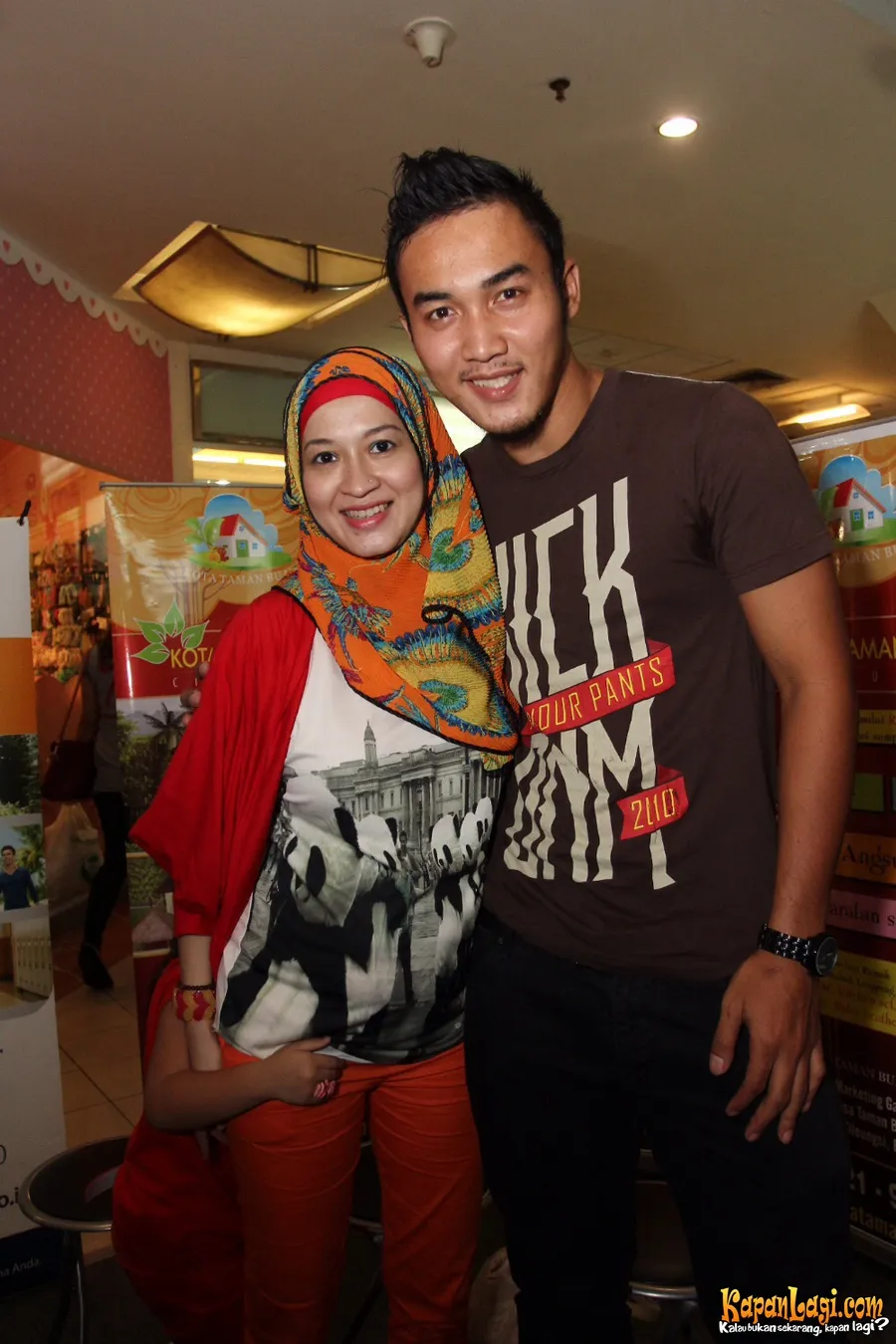 Okie Agustina lebih berhati-hati dalam kehamilannya kali ini.