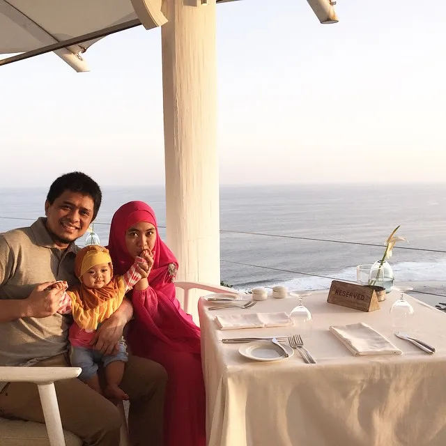 Oki Setiana Dewi Istri Ory Vitrio