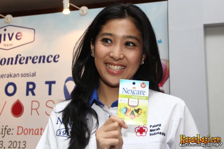 Olivia saat menjadi duta donor darah di acara PMI tahun 2013 lalu @KapanLagi.com