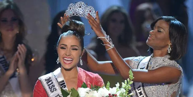 Malam penganugerahan gelar Miss Universe 2012