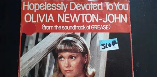 John Travolta and Olivia Newton John - Hopelessly Devoted To You