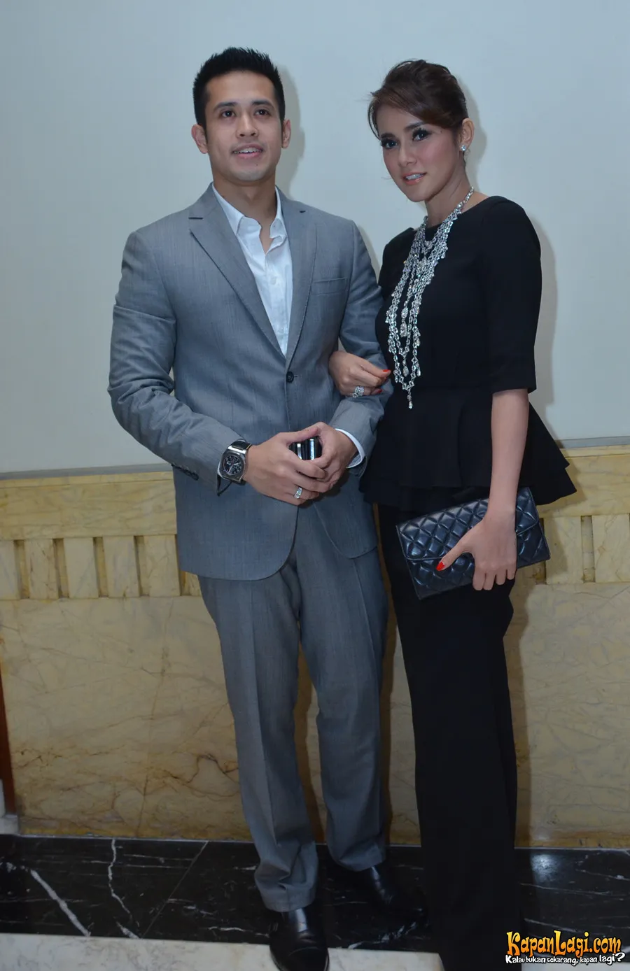 Olla Ramlan dan suami