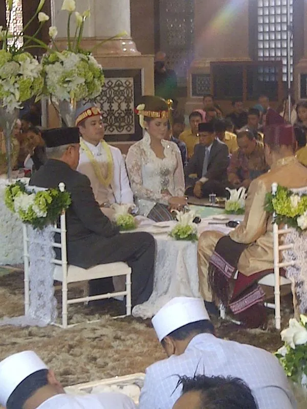 Olla Ramlan - Aufar @FadLanMuhammad